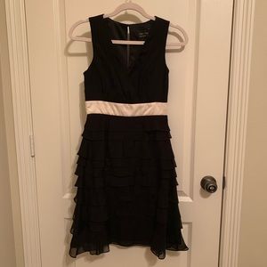 NWT Max and Cleo Semi Formal Dress Size 4